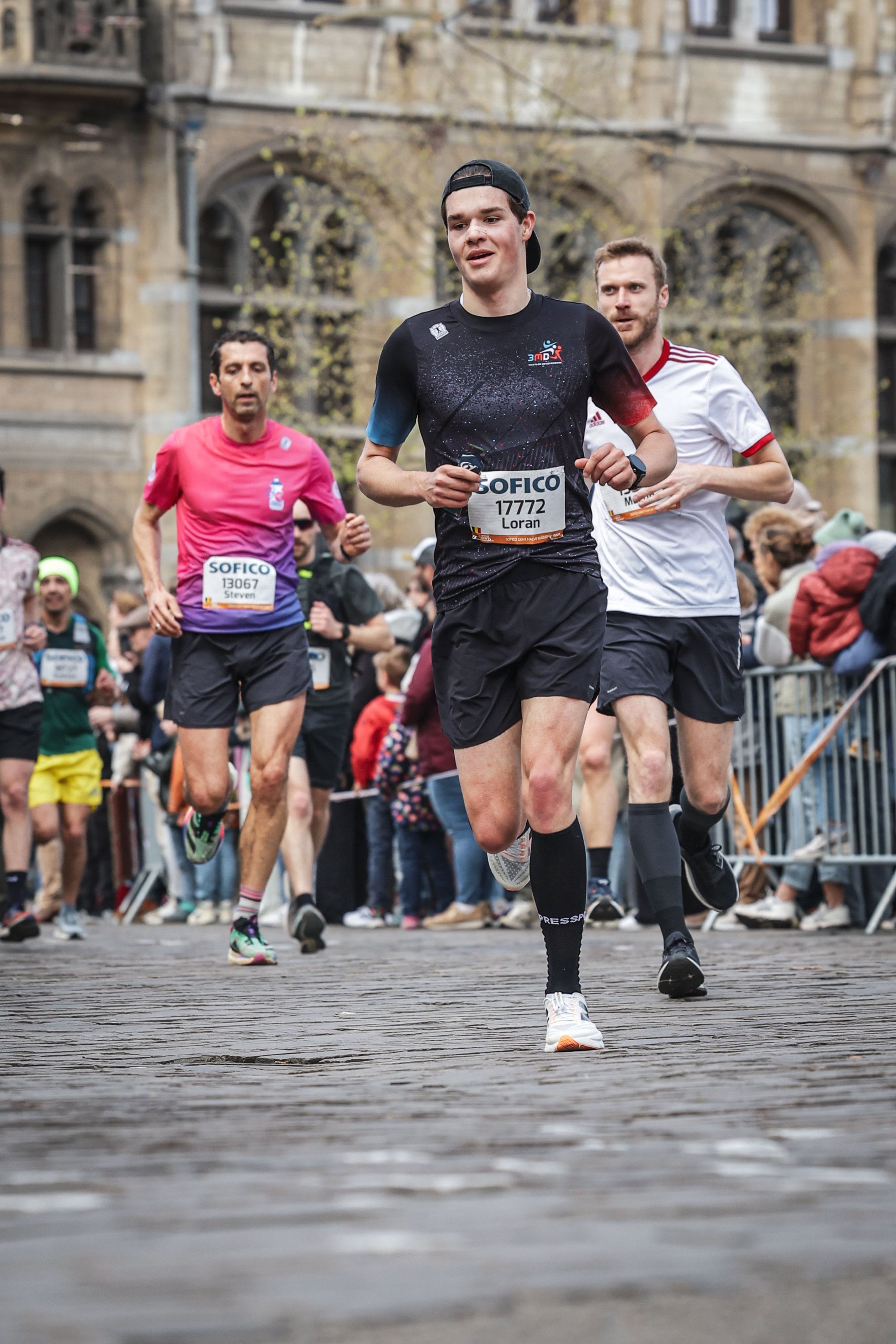 Loran Maes loopt de halve marathon van Gent